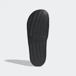 ADIDAS Adilette Shower Badslippers 10 ADIDAS Adilette Shower Badslippers -Quechua Schoenen Verkoopwinkel adilette shower badslippers 10