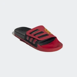 ADIDAS Adilette TND Slippers 11 ADIDAS Adilette TND Slippers -Quechua Schoenen Verkoopwinkel adilette tnd slippers 4