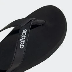 ADIDAS Eezay Teenslippers 12 ADIDAS Eezay Teenslippers -Quechua Schoenen Verkoopwinkel eezay teenslippers 5