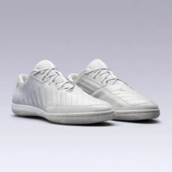 Kipsta Zaalvoetbalschoenen Ginka 900 Leer -Quechua Schoenen Verkoopwinkel zaalvoetbalschoenen ginka 900 leer grijs 8